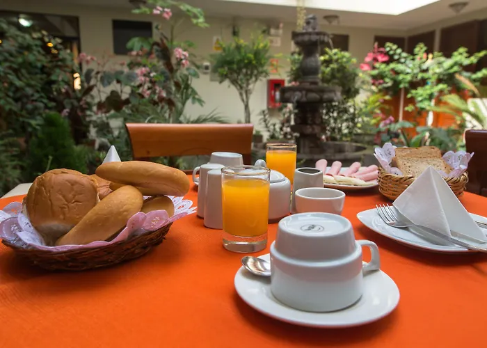 Hotel Antawasi 2*