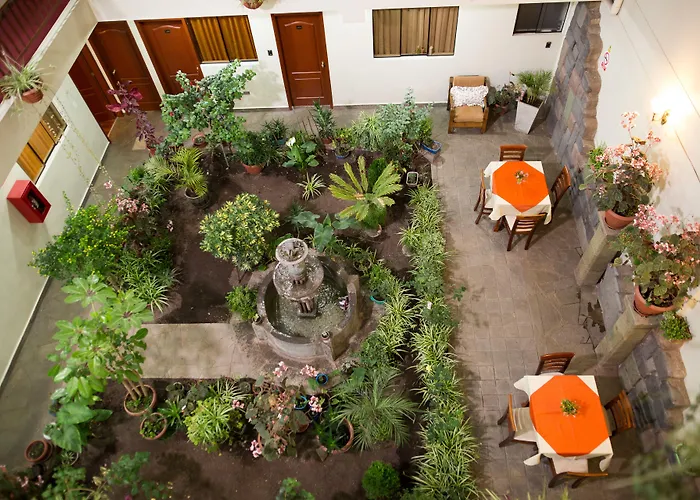 Hotel Antawasi 2*