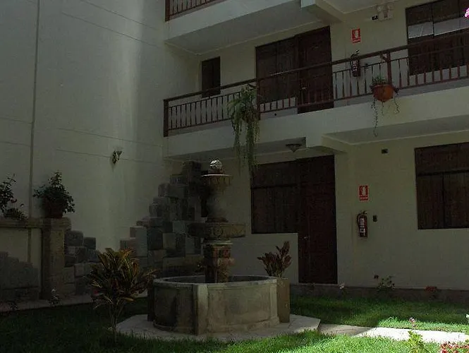 Hotel Antawasi 2*