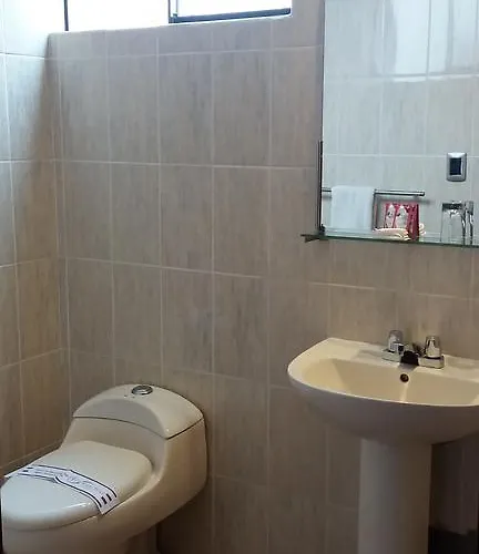 Hotel Antawasi 2*